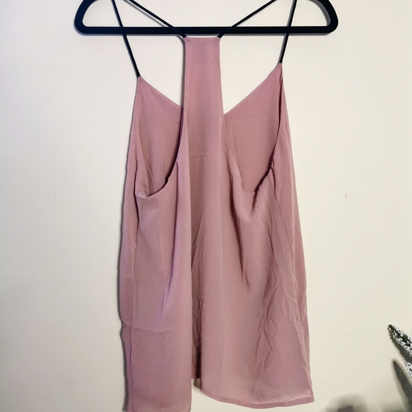 2 pieces of summer top - Picture 9 of 11